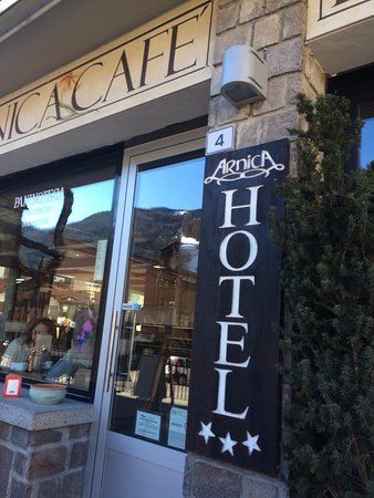 Arnica Cafè